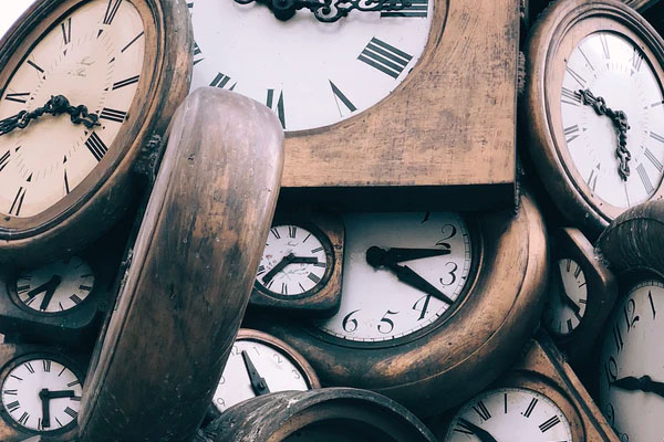 Reliable Moving Companies Clocks