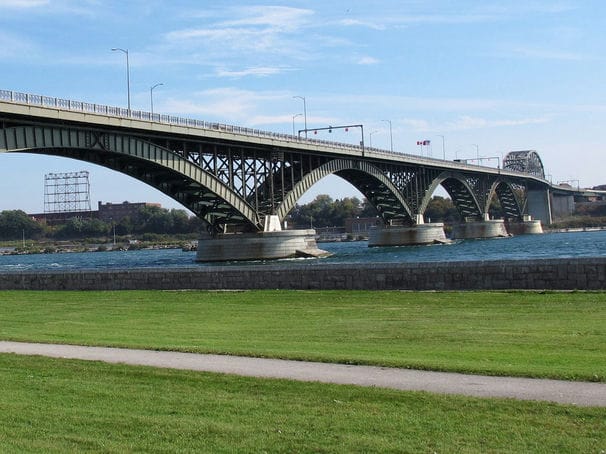 Fort Erie Moving Company Bridge Region